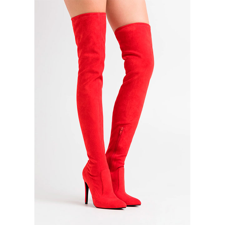 Las botas mosqueteras en color rojo para mujer